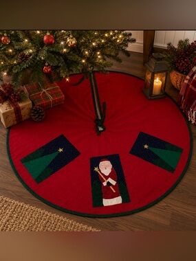 Vintage Mullins Square USA Christmas Tree Skirt Red Green Santa & Tree Appliqué